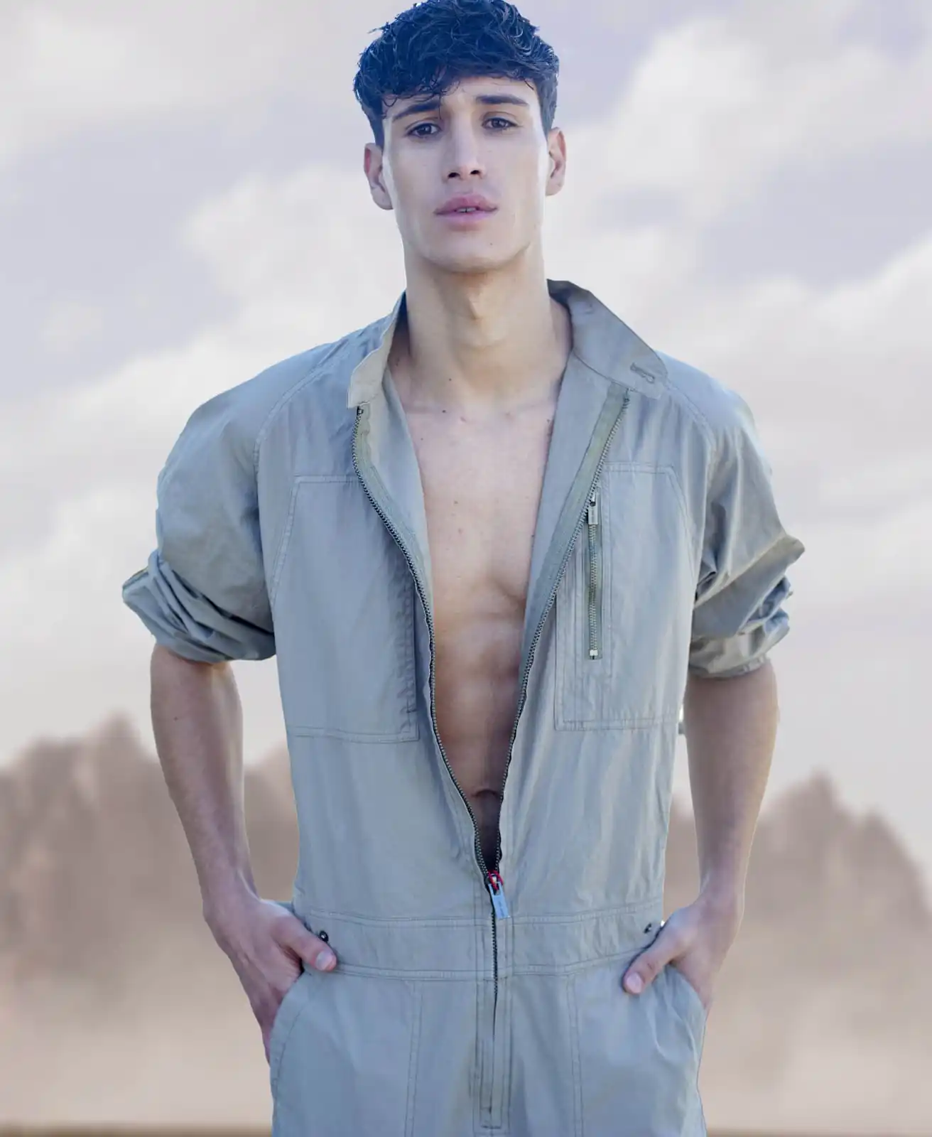 Alex Llanos