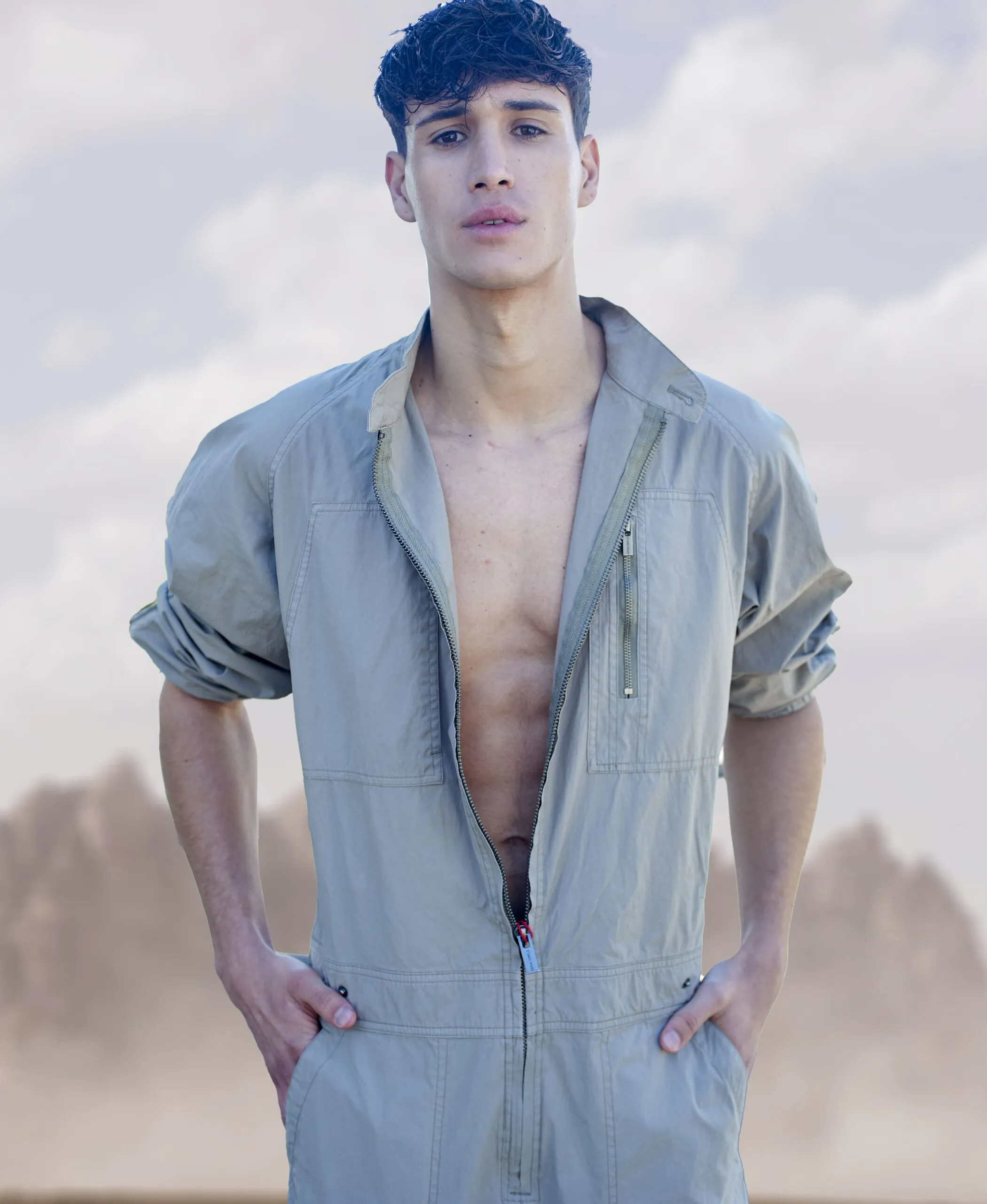 Alex Llanos